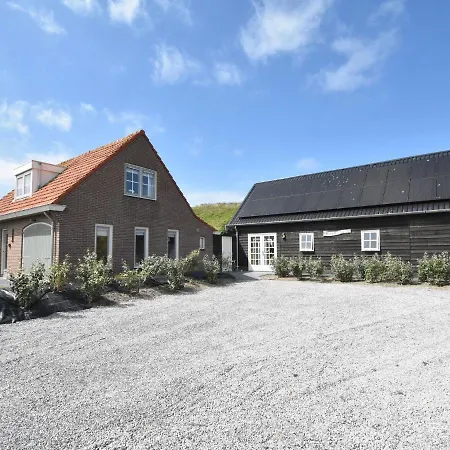 Vila Lavish In Julianadorp Aan Zee De Zandloper