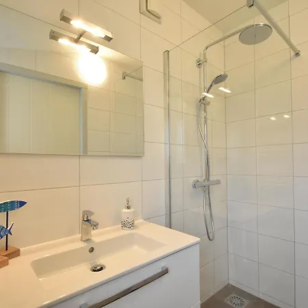 Lavish In Julianadorp Aan Zee Villa *