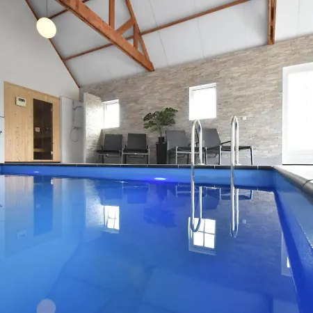 Lavish In Julianadorp Aan Zee *