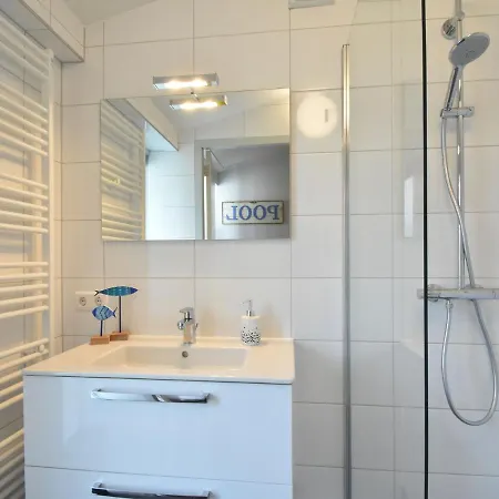 Lavish In Julianadorp Aan Zee Villa *